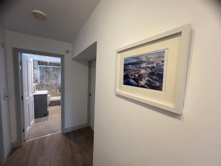 Self-Contained Ensuite Double Or Twin Bedroom In Pentir Bangor  Exteriör bild